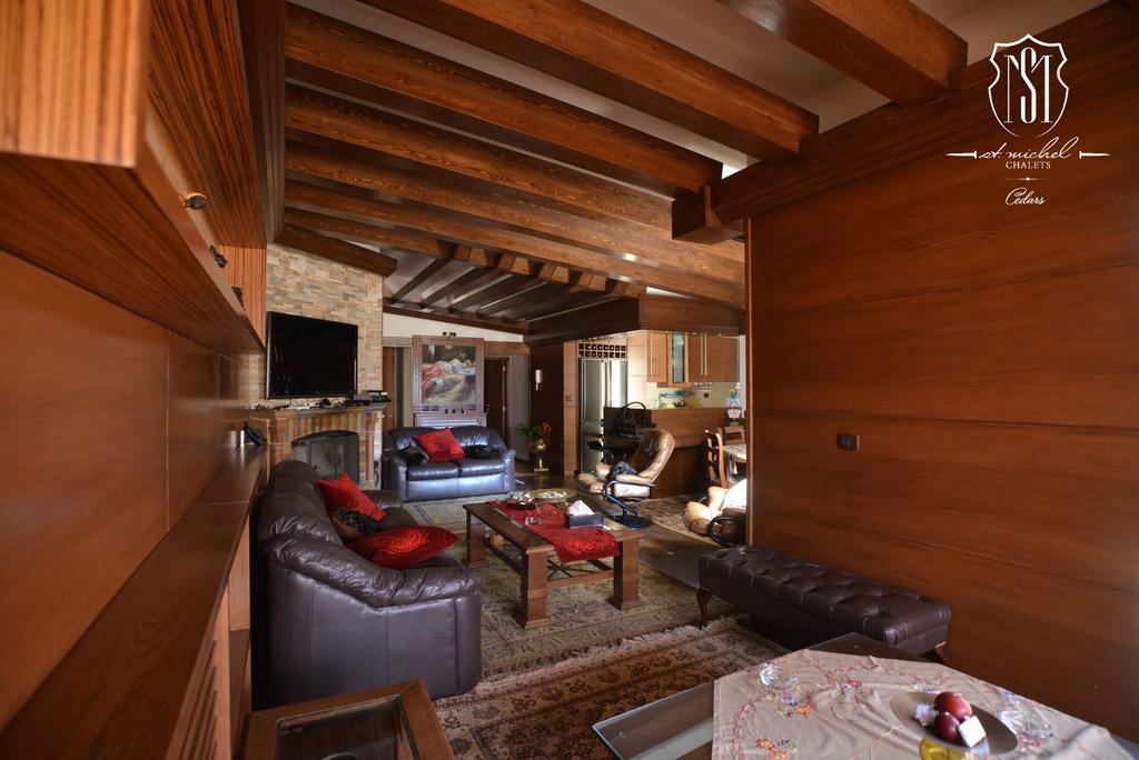 Saint Michel Chalets Al Arz Phòng bức ảnh